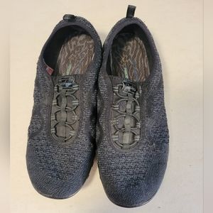 Skechers black work shoes
